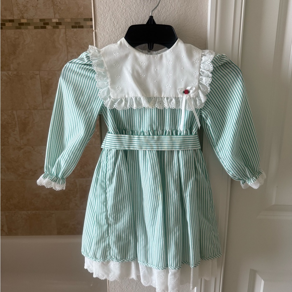 Gorgeous boutique girl’s dress